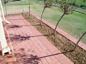 BRICK EDGING